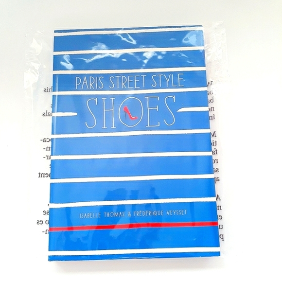 🪴2 For $20🪴 Paris Street Style: Shoes Book by Isabelle Thomas - Picture 2 of 5